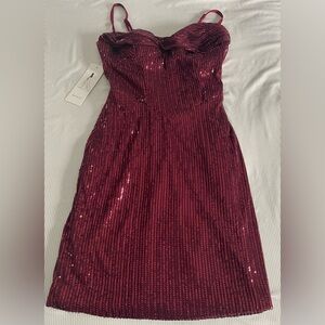 Burgundy Sequin Homecoming Dress Short Teens Sparkly Spaghetti Straps—size 00